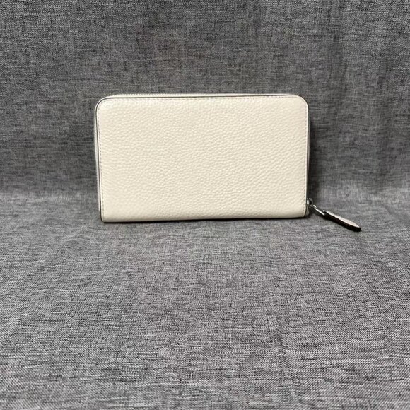 NEW Disney X Coach Medium Zip Around Wallet With Dumbo-Authentic - Picture 4 of 11